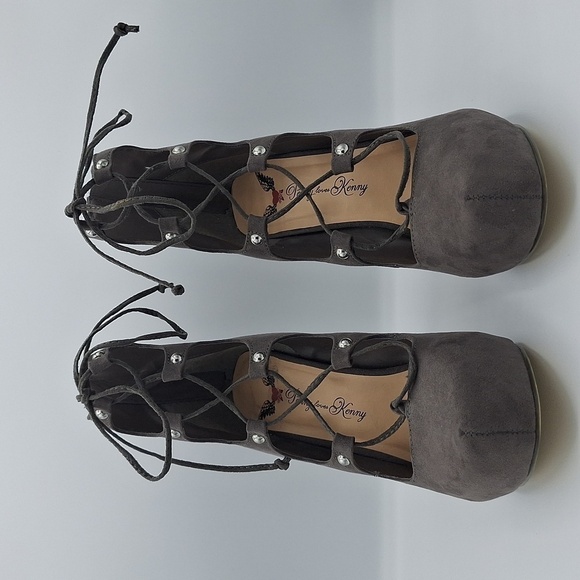 NEW Penny Loves Kenny Lace Up Closed Toe Platform Heels Size - 7.5 - Picture 3 of 16